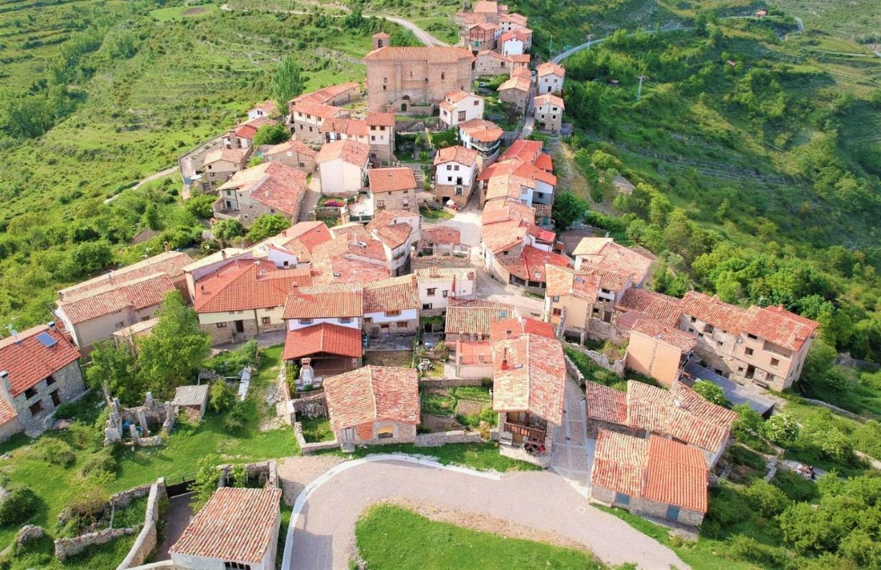Casasdetrevijano Canon Del Rio Leza Soto en Cameros Buitenkant foto